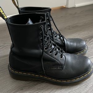 1460 Dr. Martens